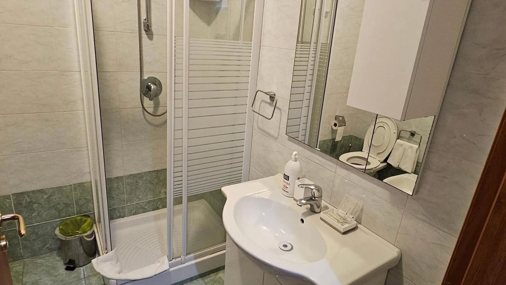 Studio Flat 381 Naples Apartment
